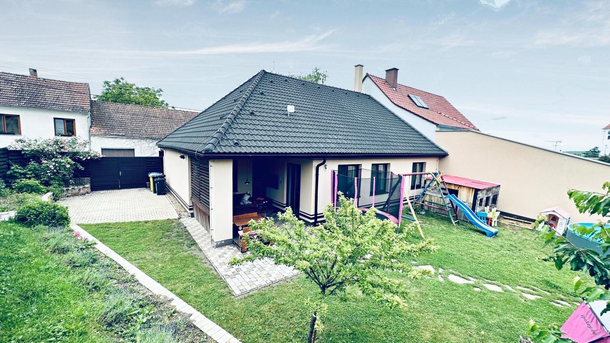 Villa Dum Palava à Perná Extérieur photo