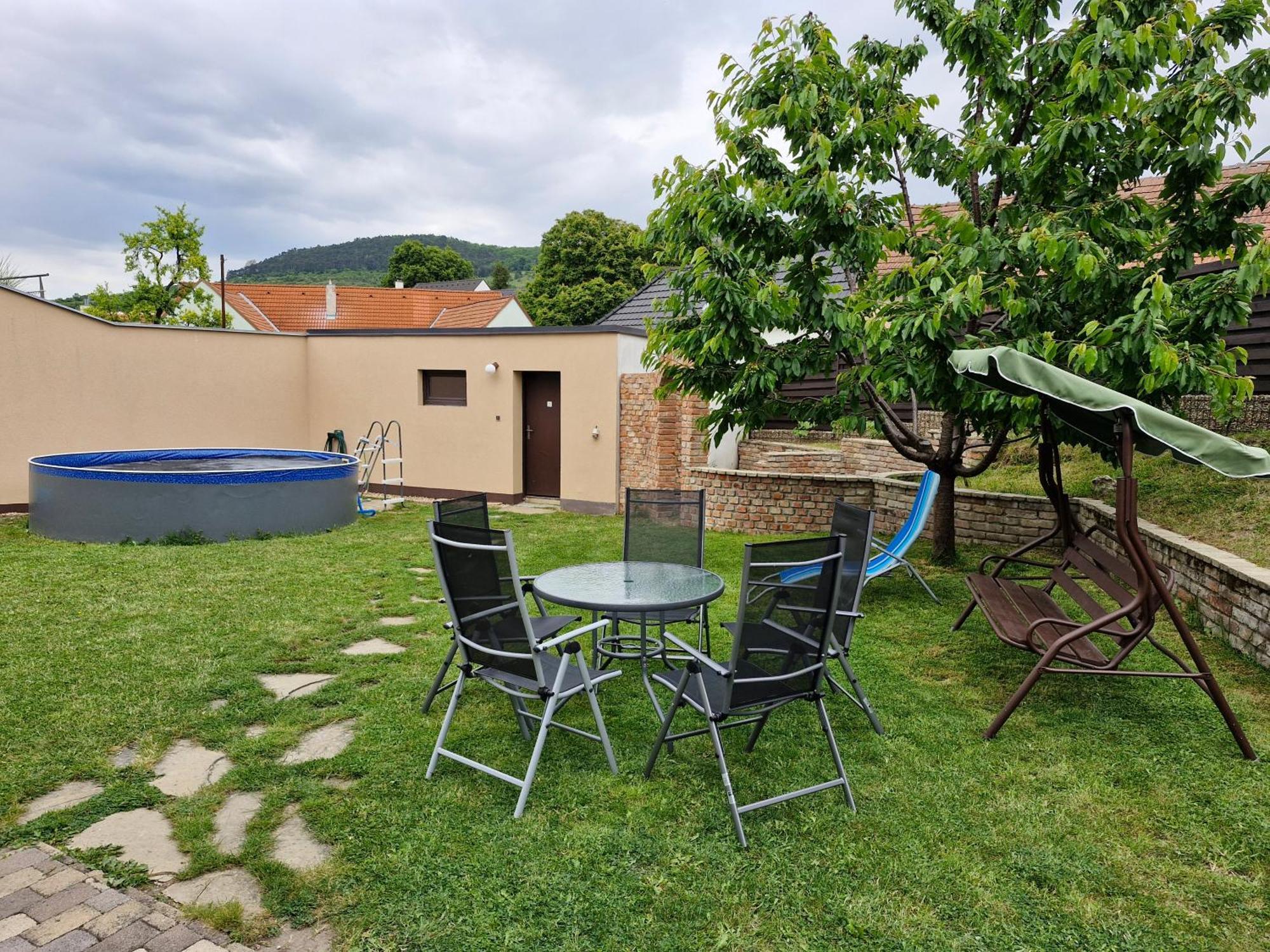 Villa Dum Palava à Perná Extérieur photo